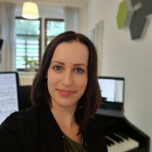 Michelle Morgenstern im Gesangsstudio Morgenstern